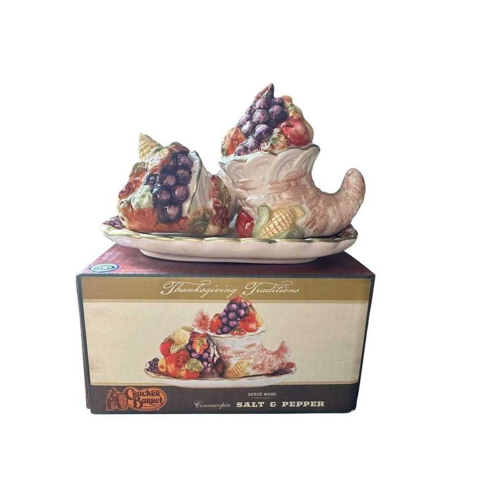 Cracker Barrel Thanksgiving Tradition Serve Ware Cornucopia Salt Pepper Shakers